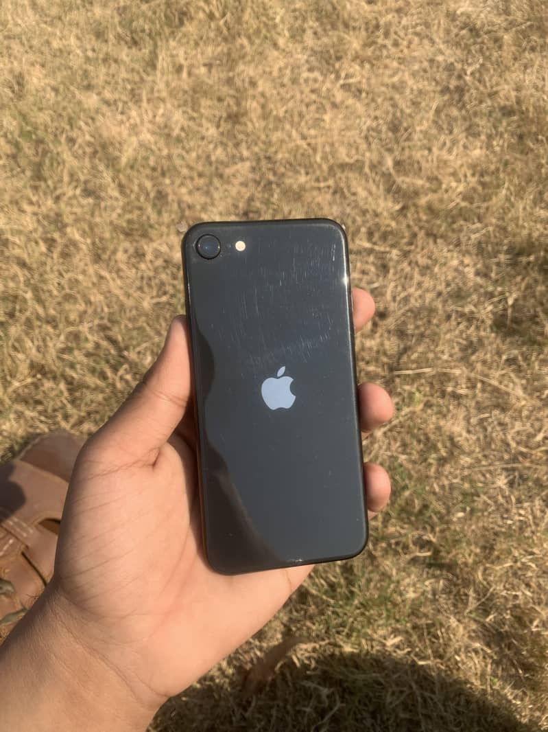 Iphone SE 2020 | 64 GB | Non pta | Jv | 4 month sim available 0