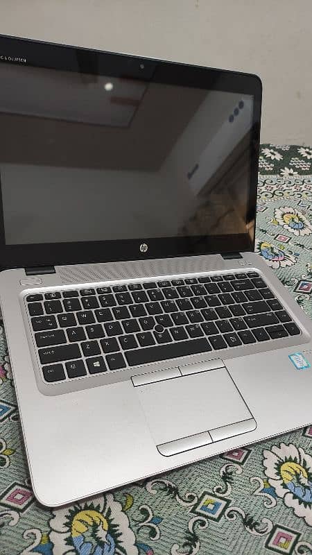 Hp i7 6th gen. 8GB ram 256 SSD M2 with  Touch screen. 1