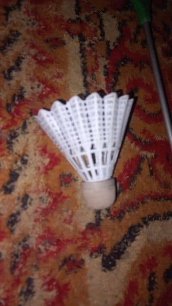 racket shatl and bat good condition 2