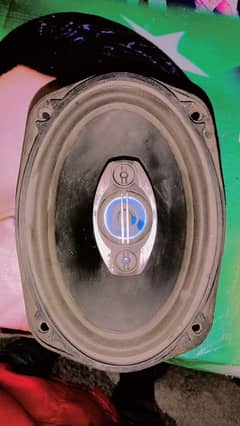 speaker with bass