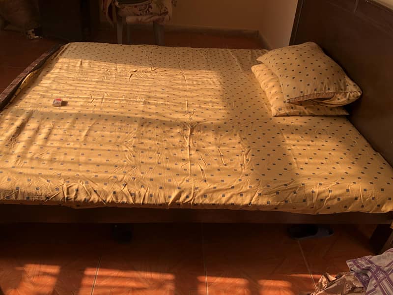 wooden King size Bed Available 2