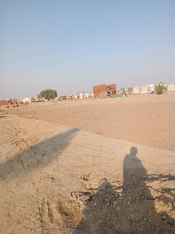 5 Marla Residential Plot Available In Developed Area 4