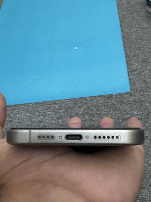 iphone 15 pro max jv Natural titanium 9