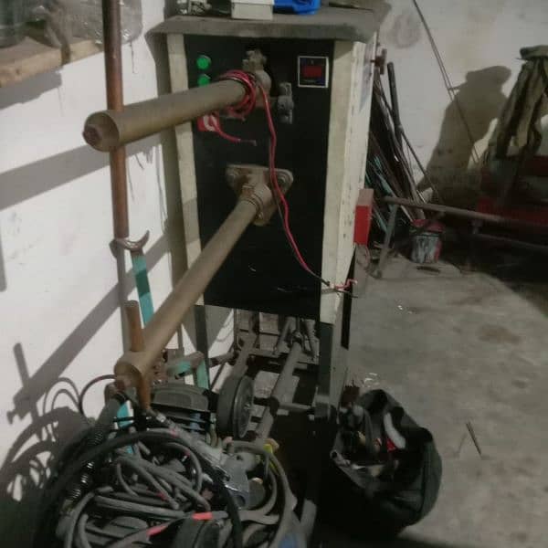 spot welding machine 1