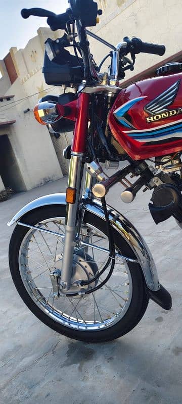 HONDA CG 125 SIMPLE 4