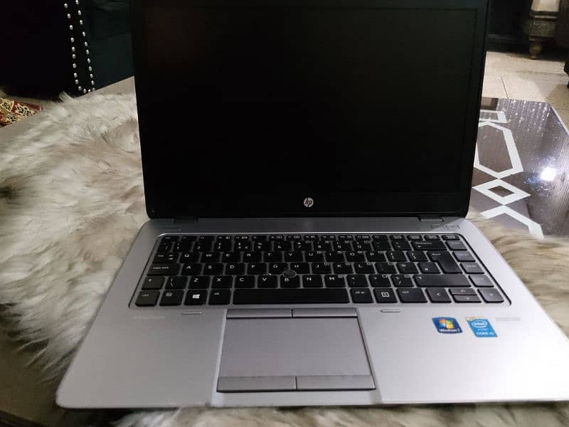 HP Elite book i56 generation 8gb 128ssd 0