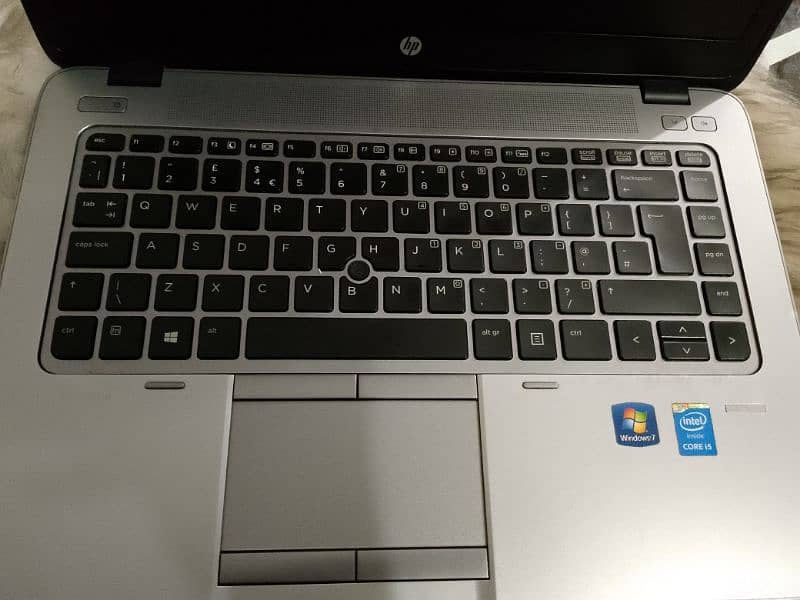 HP Elite book i56 generation 8gb 128ssd 1