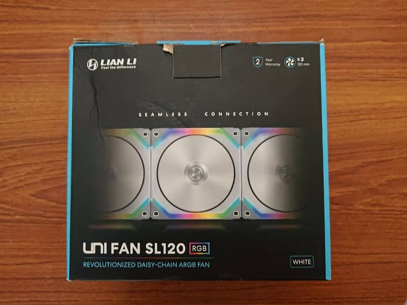 lian li dynamic with sl120 fans 3