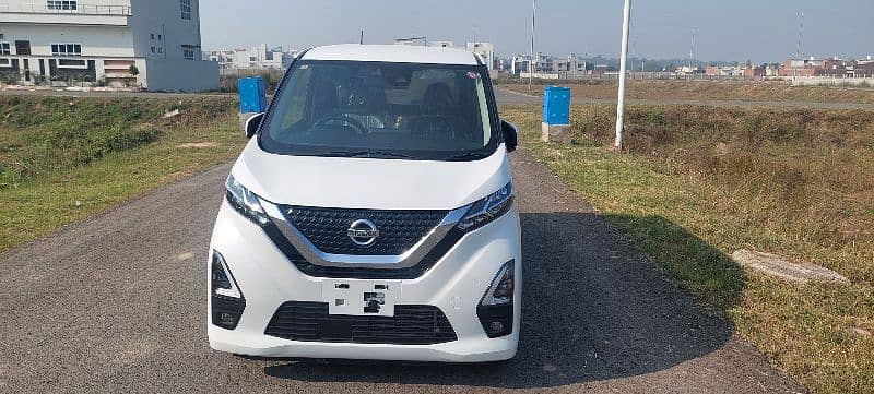 NISSAN DAYZ HIGHWAY STAR S-HYBRID PRO PILOT 0