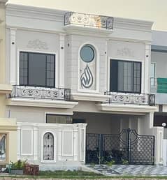 Wapda Town phase 1 DOUBLE STORY house available for sale