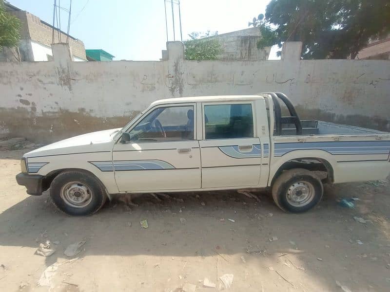 Mazda B2200 1995 1