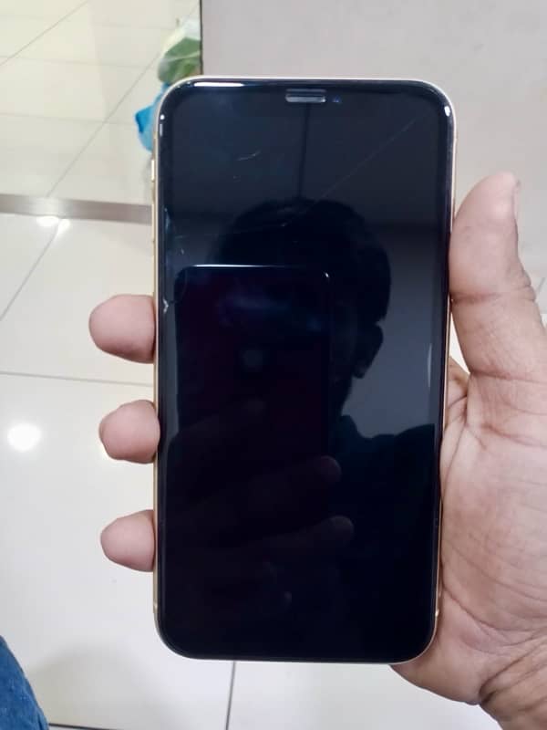 I phone XR 0