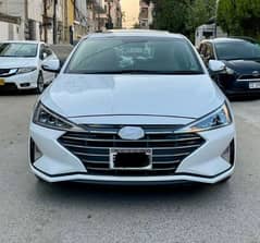 Hyundai Elantra 2023 GLS top of the line