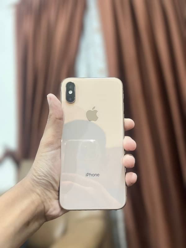 iphone Xs jon pta factory unlocked 10/10 condition 3