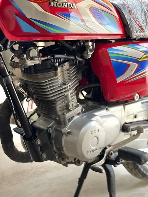 Honda CG 125 2022 Model Karachi Number 6