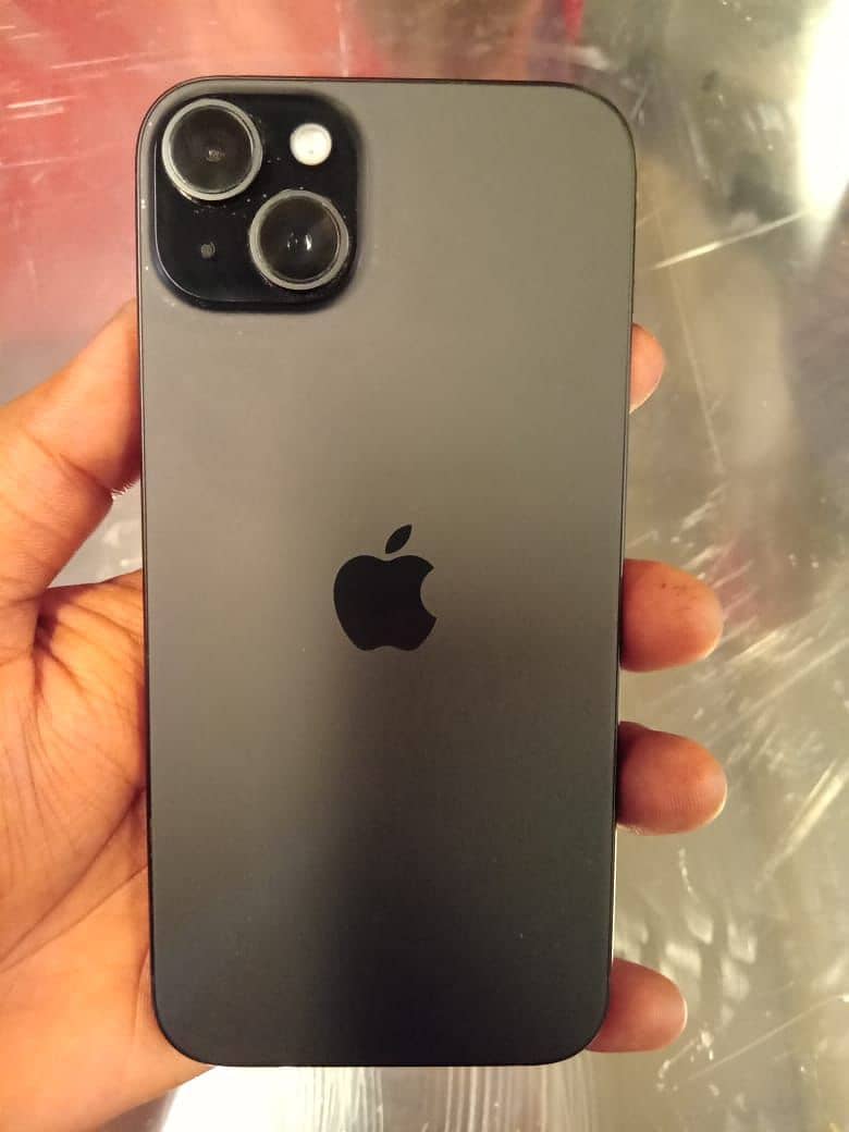 IPHONE 15 PLUS (BLACK) 2