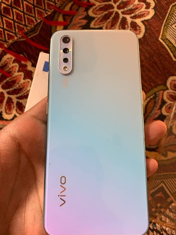 Vivo s1 1