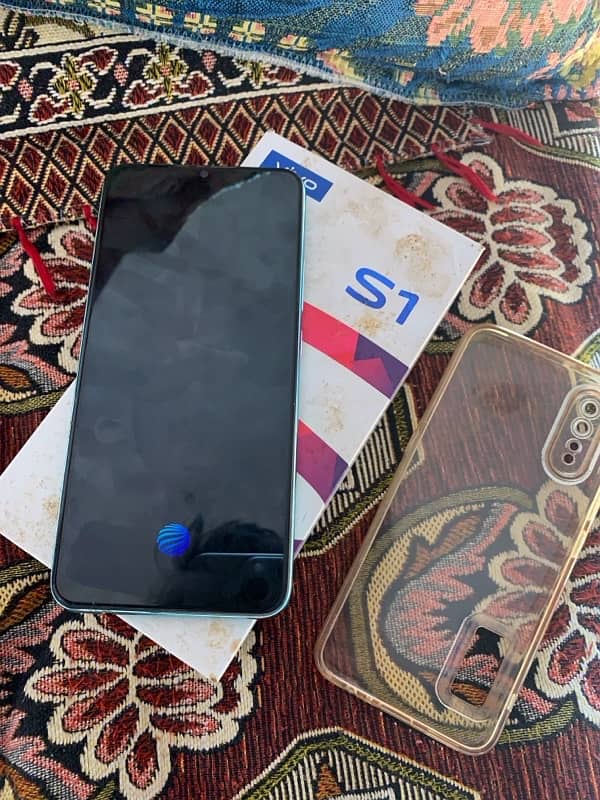 Vivo s1 6