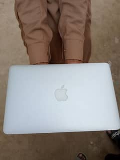 MacBook