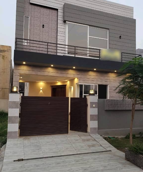 Perfect 5 Marla House In DHA 9 Town - Block C For sale 1