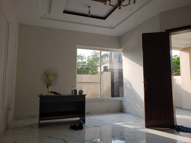 Perfect 5 Marla House In DHA 9 Town - Block C For sale 9