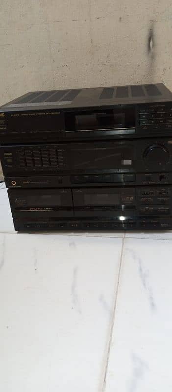 JVC amplifier 0