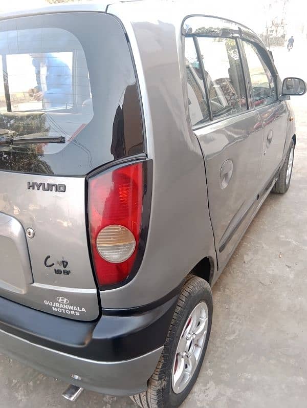 Hyundai Santro A one condition 2006 home use car 6