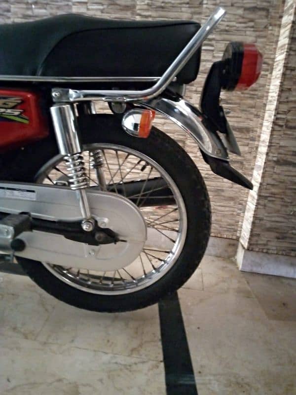 Honda 125 model 2017 6