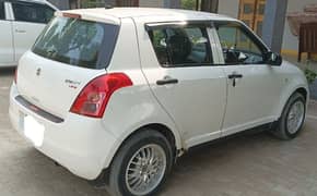 Suzuki Swift DX 2013