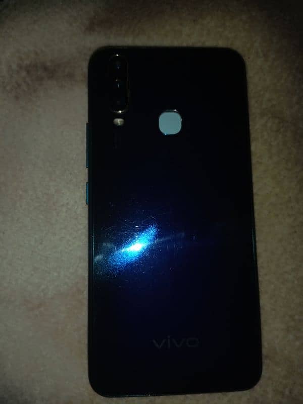 Vivo y 15 condition 10.9 battery time good all ok 4 64 2