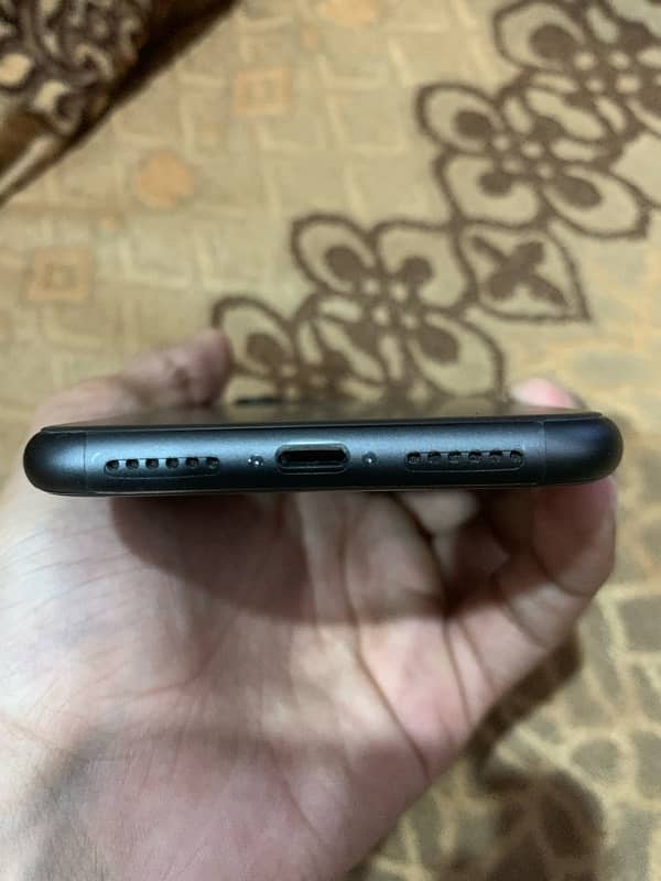 iPhone 11 Non Pta Jv 64Gb 3