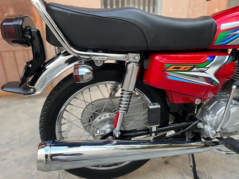 HONDA CG 125 (Golden Number) 8