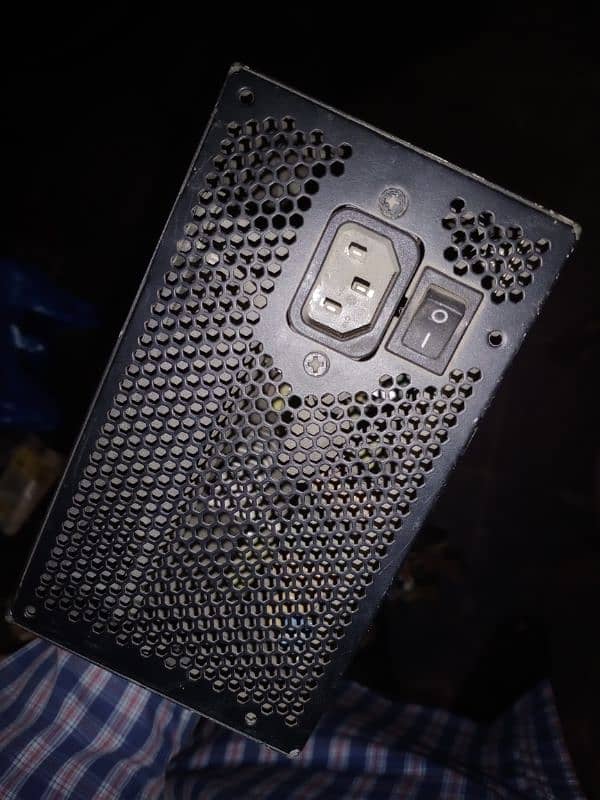 Cooler master 700w lite 2