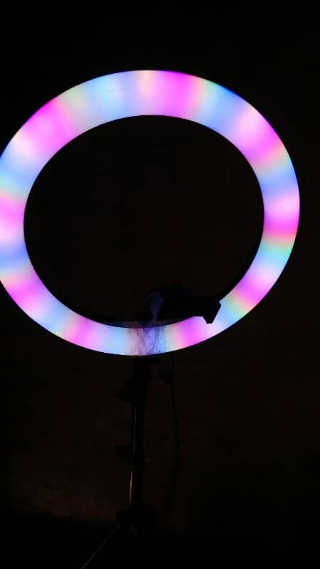 ring light Tik Tok stand 10 by 10 condition 4