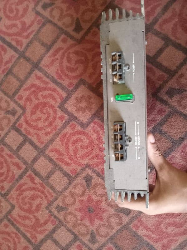 amplifier for sale 2