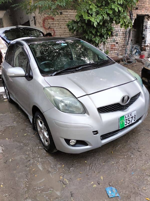 Toyota Vitz 8/12 14