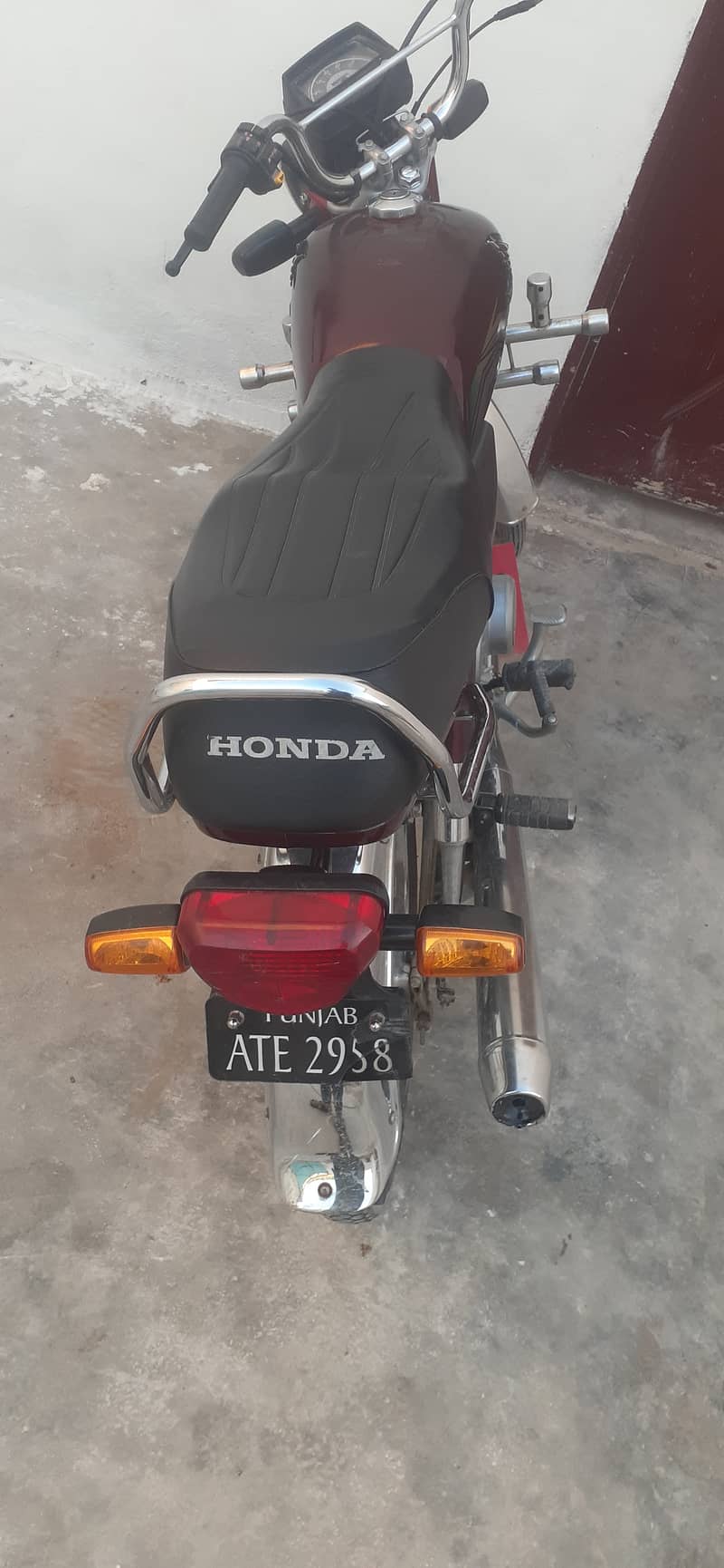 Honda CD 70 2023 7