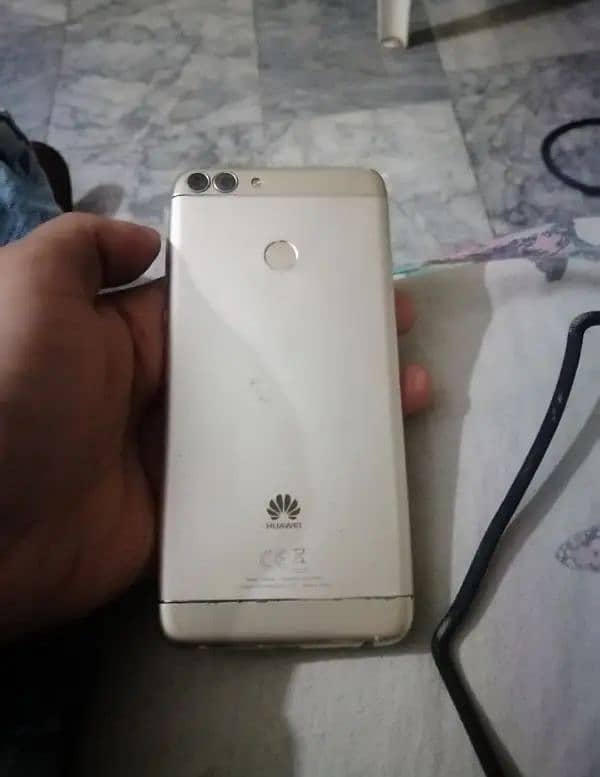 Huawei p smart 3gb 32gb all OK urgent sale 3