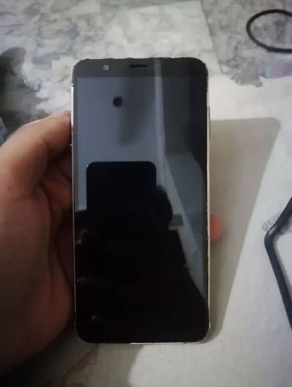 Huawei p smart 3gb 32gb all OK urgent sale 4