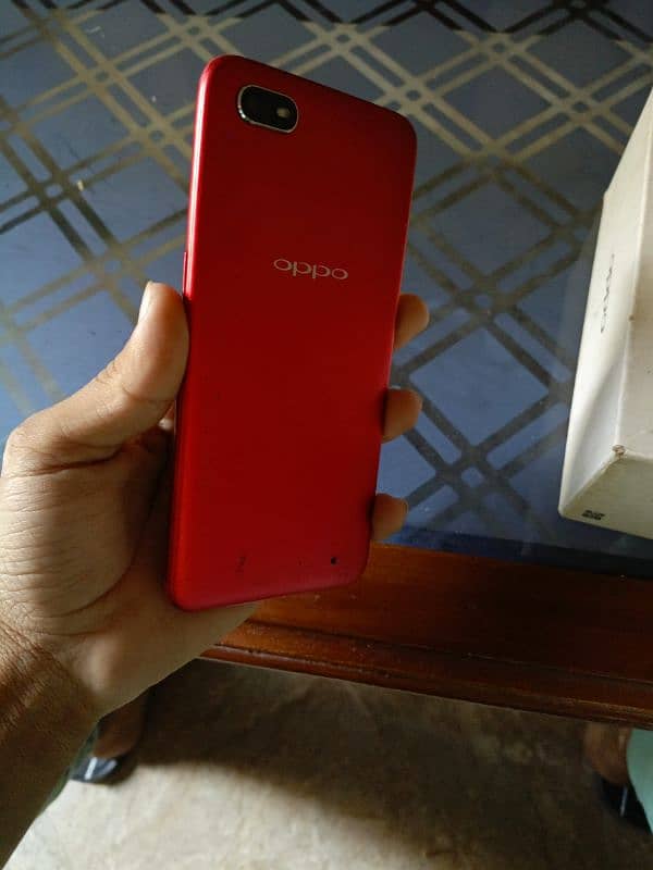 oppo A1k phone available 3/32gb official pta prove with box 5