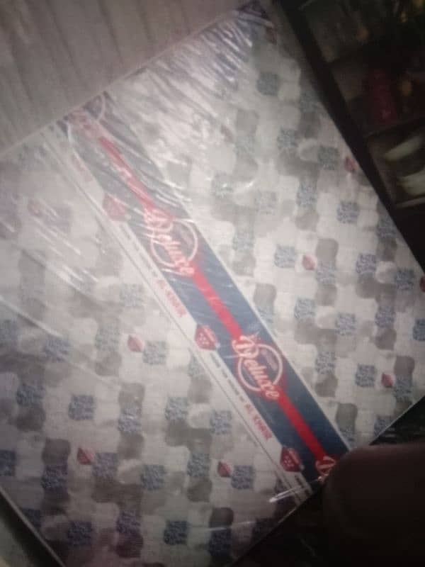 king size double matress madicated 6""life time wala 1