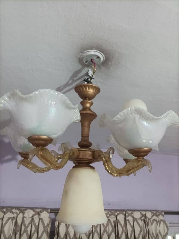 chandelier in reasonable price 1