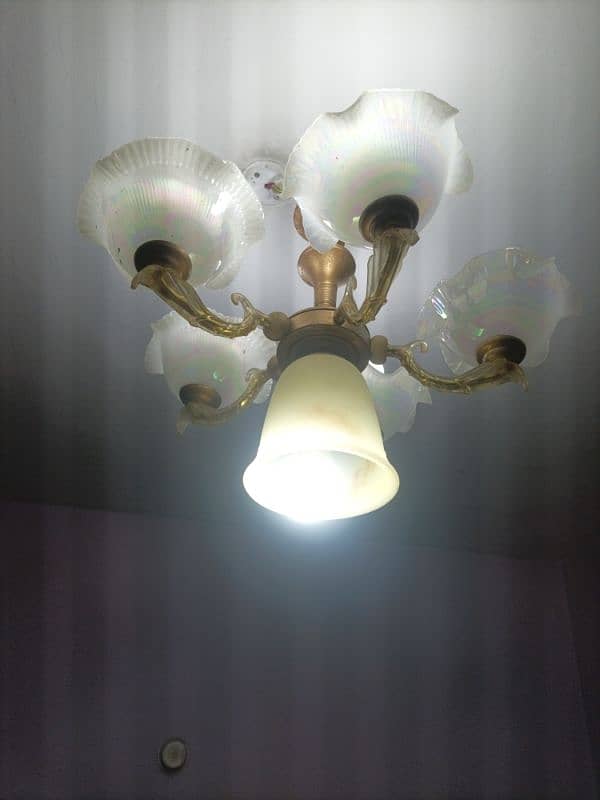 chandelier in reasonable price 4