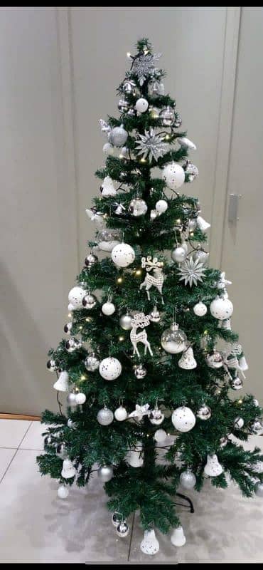 Christmas tree, artificial green tree, American tree 7