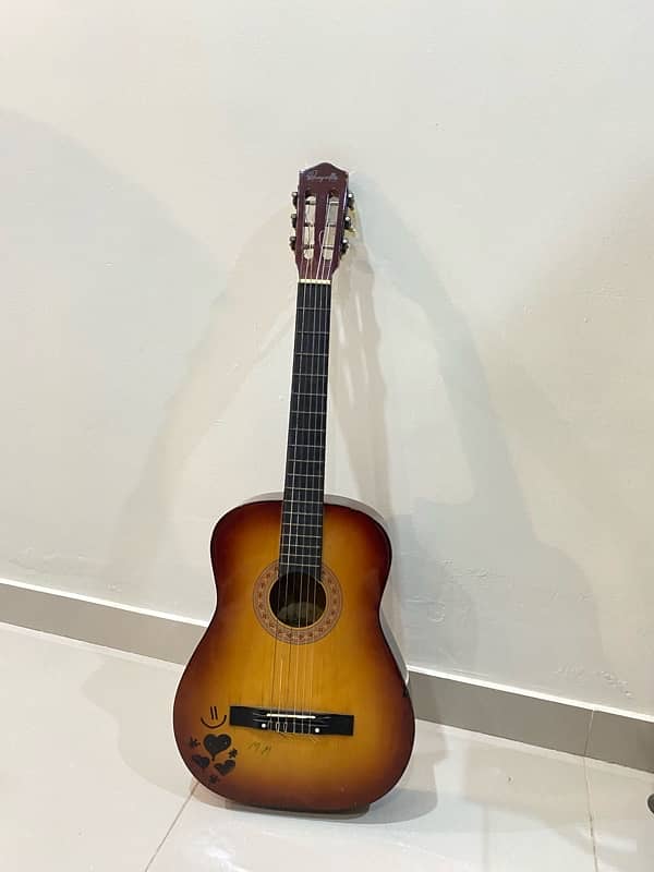 Acoustic classic guitar 10/10 3