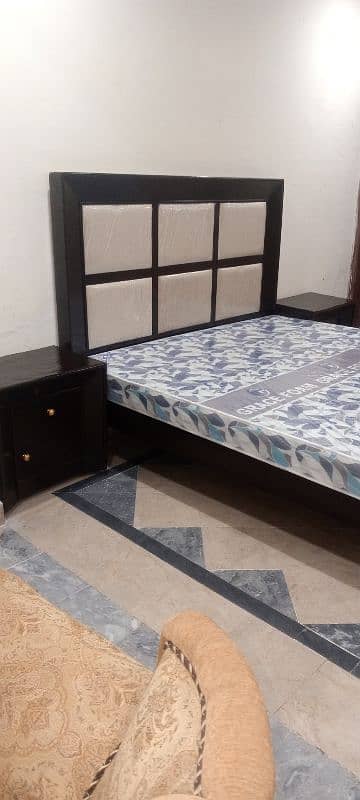 Pure shesham wooden bedroom set n new brand imported wallvet bed 3