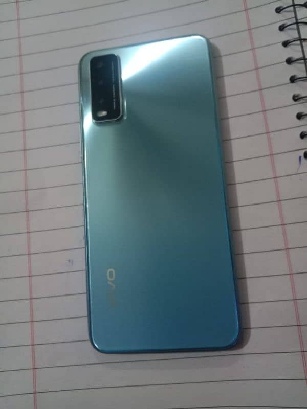 vivo y20s (g) 4gb ram 128gb memory  condition good 10/9.5 1