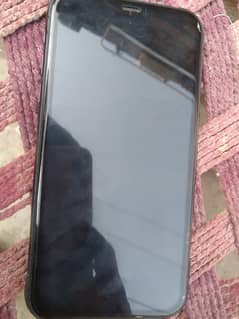 iPhone 11 jv 8/10 condition 64 GB