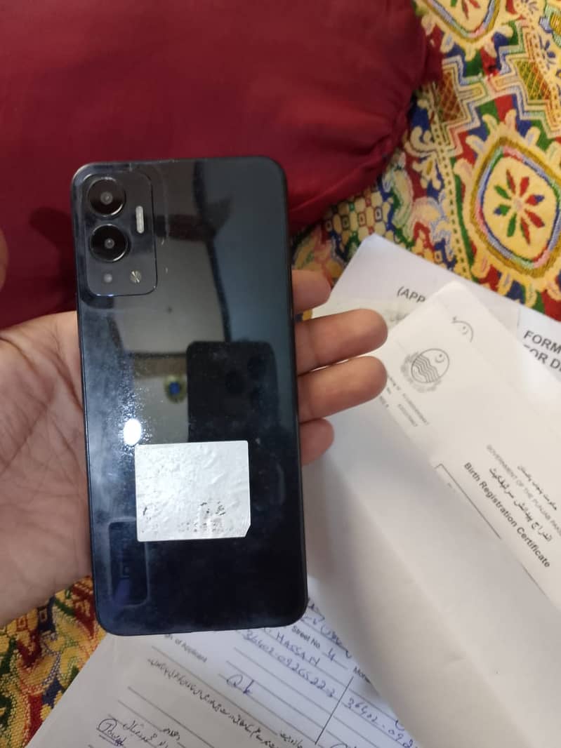 Infinix hote 12 2