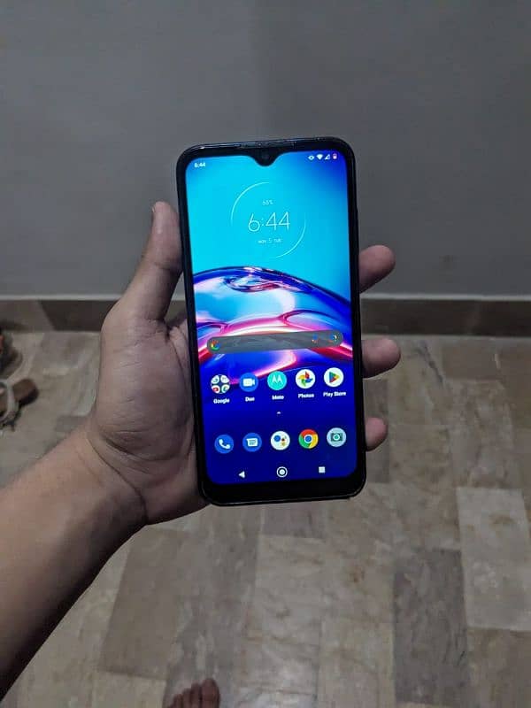 Moto E 2020 2